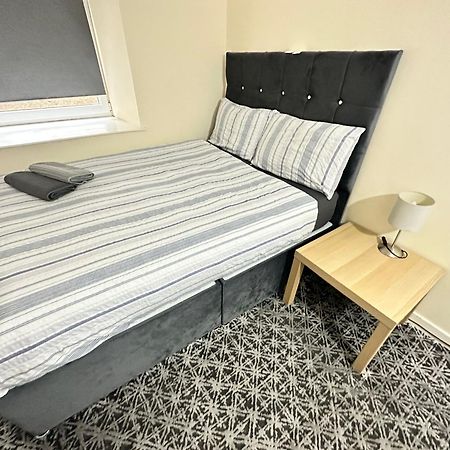 גלאזגו Rangers Guesthouse מראה חיצוני תמונה